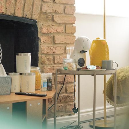 Studio Apartments London With Free Wifi ภายนอก รูปภาพ