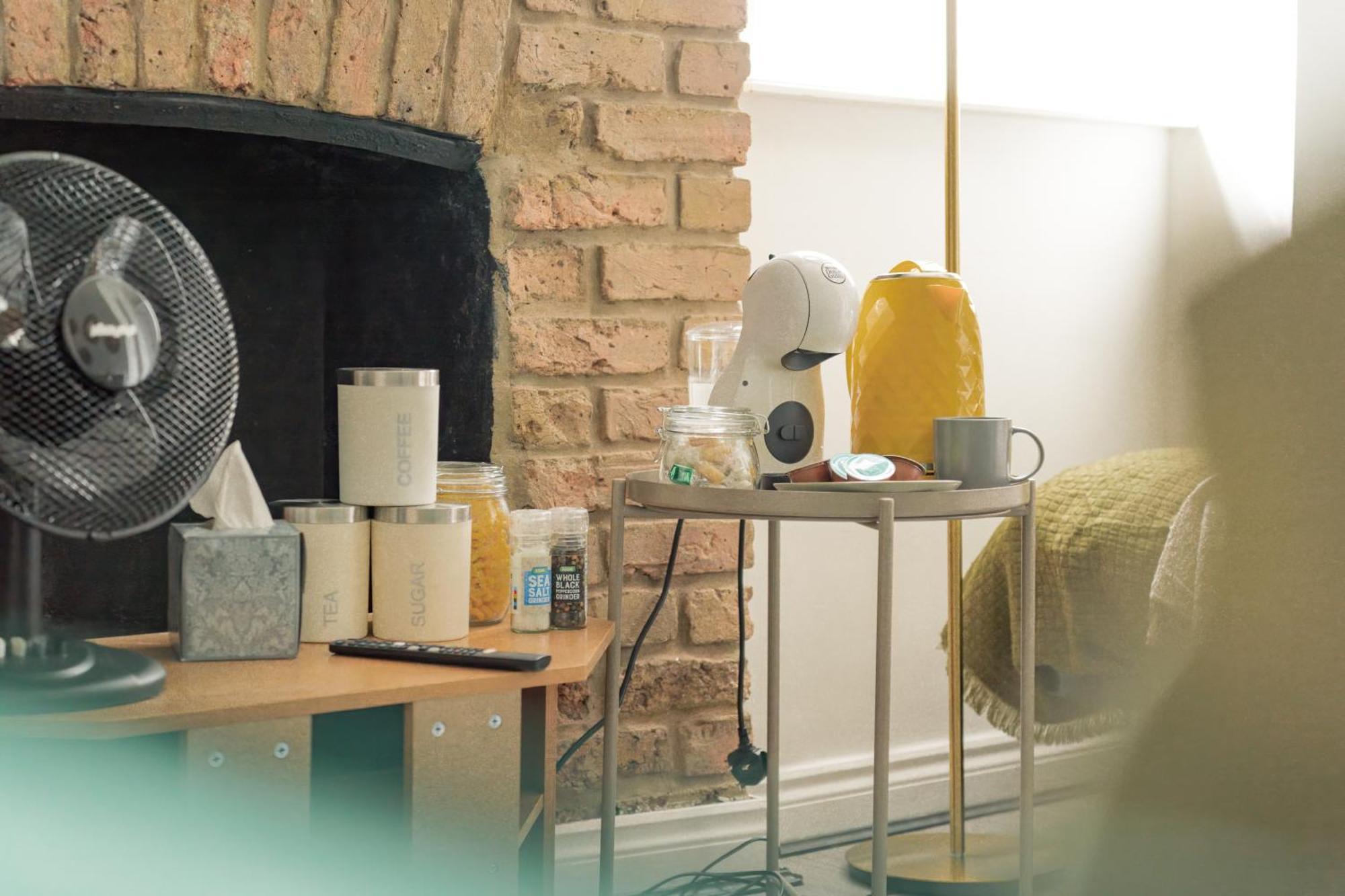 Studio Apartments London With Free Wifi ภายนอก รูปภาพ